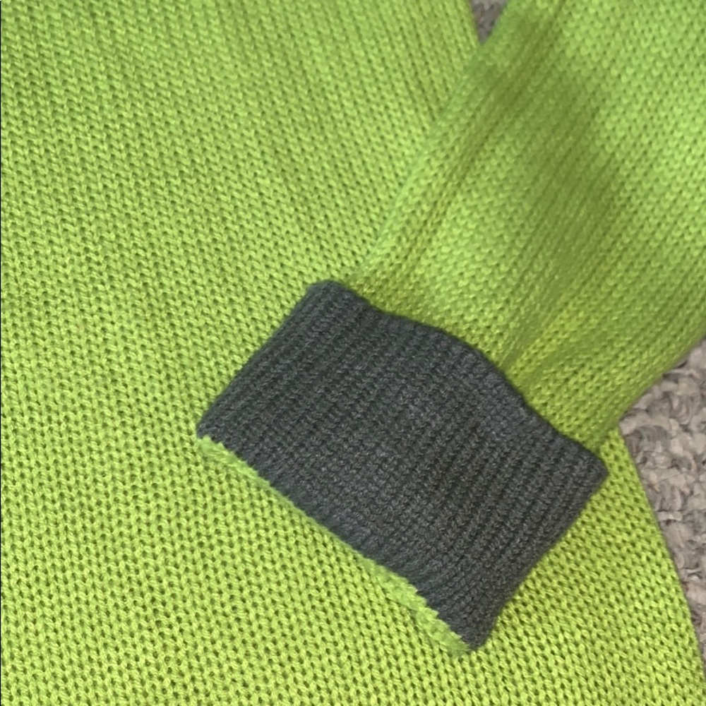 Sweet Romeo Stylish Sweater - Picture 4 of 7